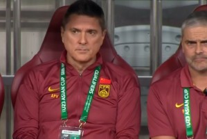 ng体育官网-U22国足10球大胜！媒体人热议：主帅是最大短板，决战有一战之力