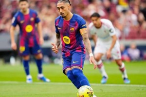 ng体育官网-拉菲尼亚单场西甲比赛前21分钟打进两粒点球，为21世纪第一人